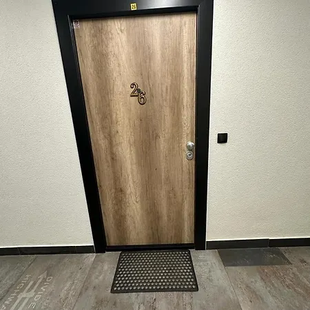 Bulevar Apartment *
